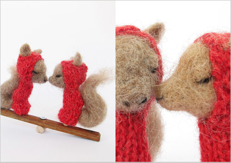 Playful squirrels on a swing, the perfect smaller decoration for your finger puppets.