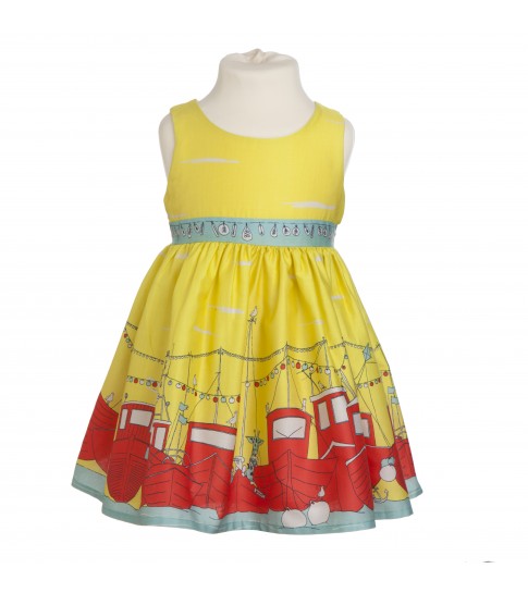 Poppy England dress 'Martha in Boats in Yellow' perfect for summer - this site is so great, full of gorgeous fashion ideas for kids!