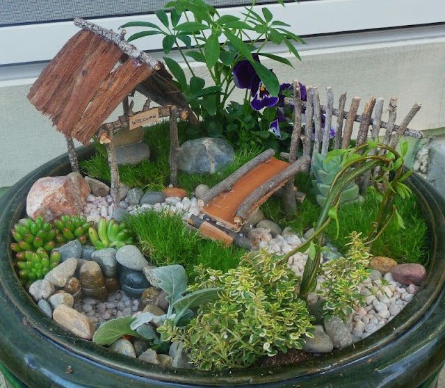This image was taken from pinterest, I love the design of this little fairy garden, so easy to do and perfect for little ones to interact with nature and enjoy!