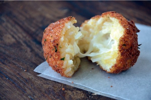 Arancini great food for kids, ideal as finger food. Toby & Roo :: inspiration for stylish parents and their kids.