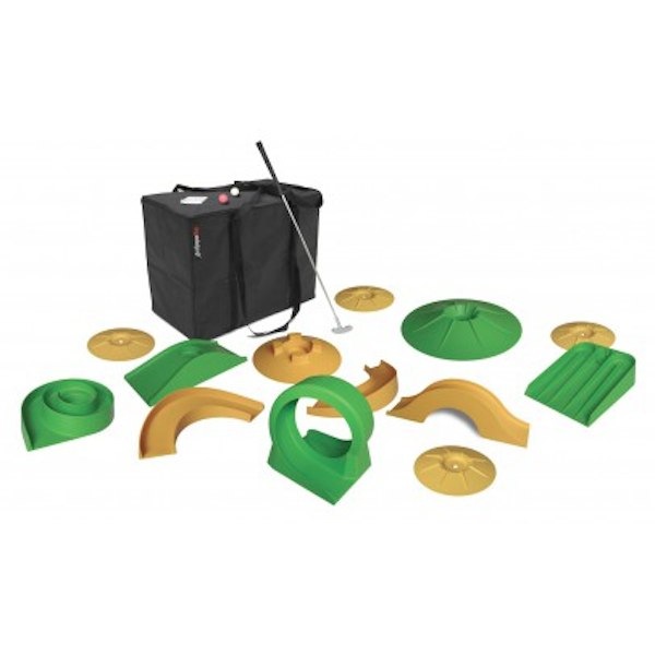 Portable mini golf set for the summer! Great set for the kids to enjoy in the garden or on holiday!