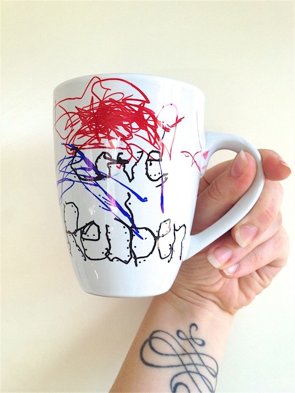 Personalised mugs for Father's day via Toby & Roo :: daily inspiration for stylish parents and their kids.