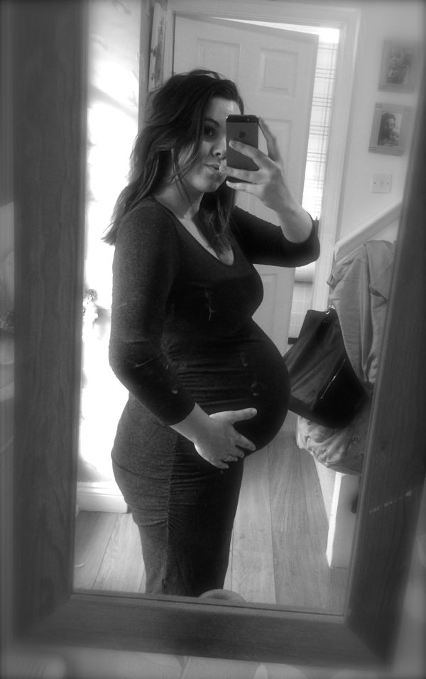 The Pregnancy Diaries :: 30 Weeks via Toby & Roo :: daily inspiration for stylish parents and their kids.