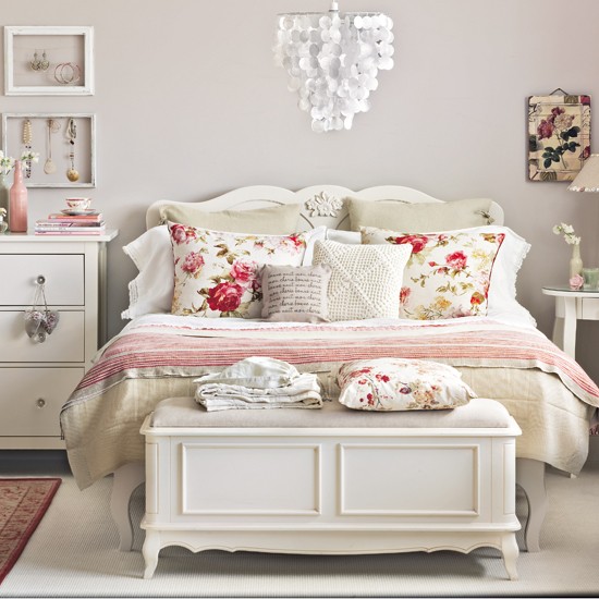 Hello Spring! Ideas for getting your home on trend for the new season.
