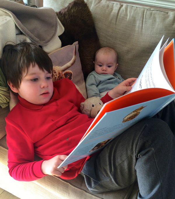 The importance of reading via Toby & Roo :: daily inspiration for stylish parents and their kids.