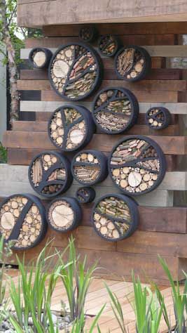 Building a bug hotel via Toby & Roo :: daily inspiration for stylish parents and their kids.