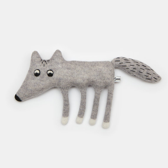 Adorable handmade, lambswool toys & accessories from Sara Carr via Toby & Roo :: daily inspiration for stylish parents and their kids.
