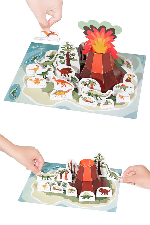 The perfect toys for travelling via Toby & Roo :: daily inspiration for stylish parents and their kids.