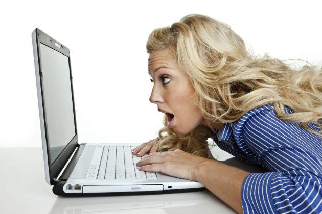 shocked-woman-laptop-main